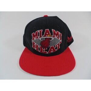 Adidas Miami Heat Snapback‎  Flat Bill  85% Acrylic 15% Wool